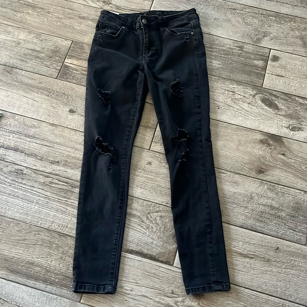 Joe’s Jeans flawless the icon ripped jeans, sz 26